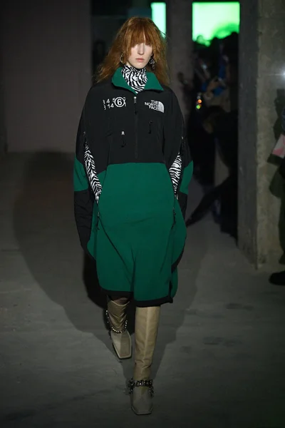 Look 22